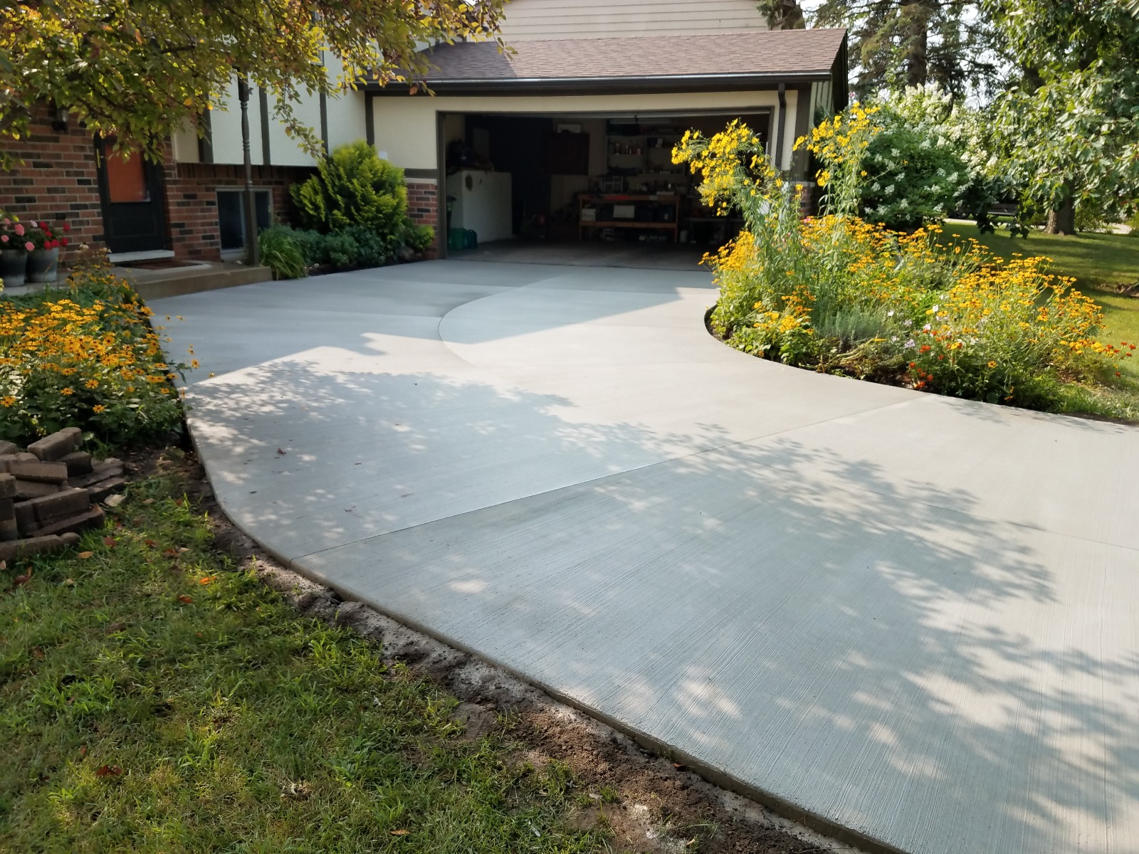 Best Quality Concrete Driveway Installation in Oakland County, Michigan
